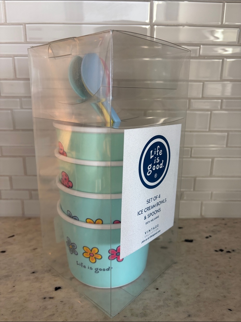 Life Is Good - Set of 4 Ice Cream Bowls & Spoons